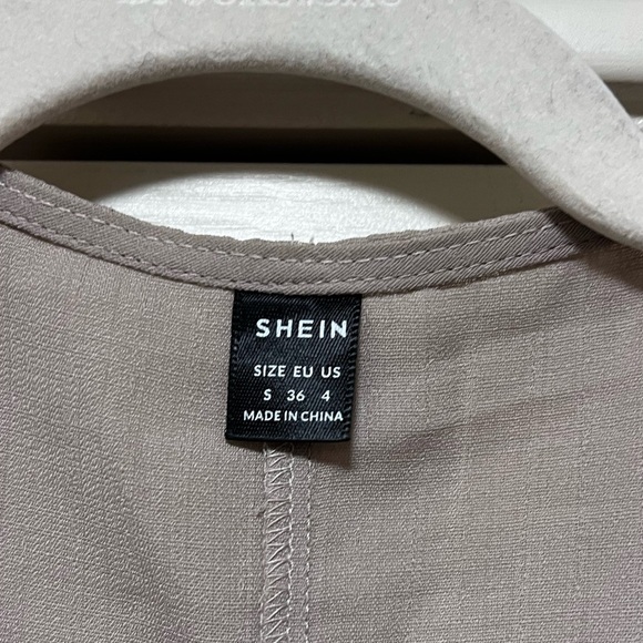 SHEIN vest and slack set, light khaki color. Women’s size small, US 4 - Picture 6 of 9